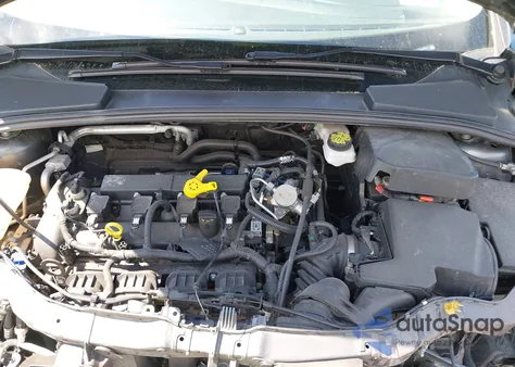 2017 Ford Focus Sel z USA, uszkodzony, nr VIN 1FADP3H22HL339878